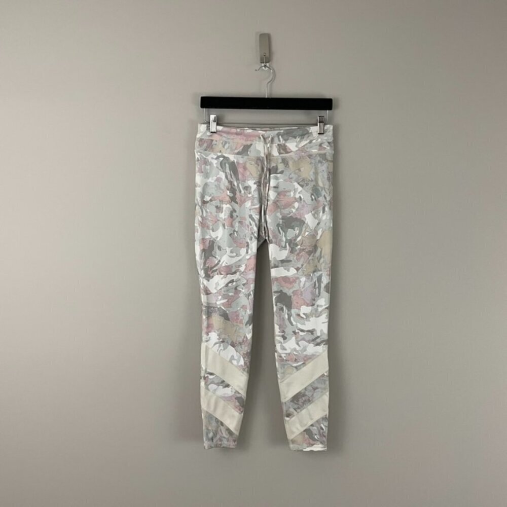 Free People Movement Daybreak Graphic Ivory Combo Leggings Size Medium
